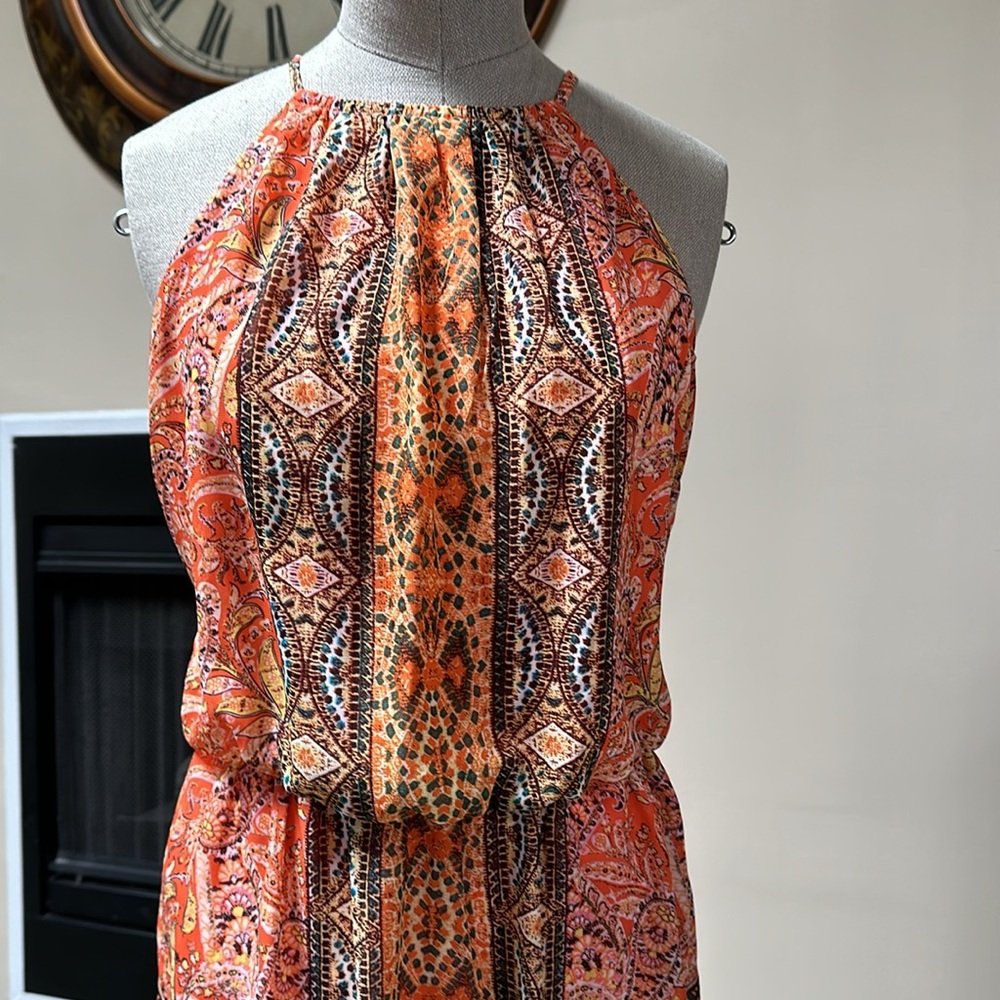 Dress - Picture 2 of 4